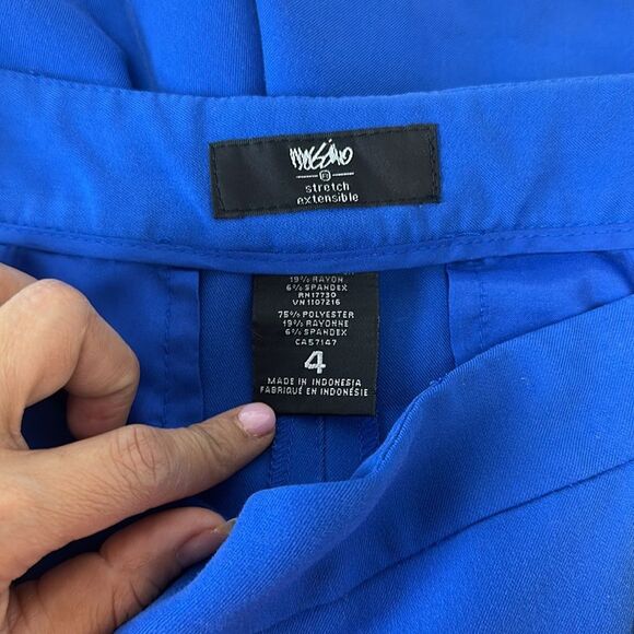 Elegant Women's Shorts Royal Blue Sz 4 Stretch - Picture 6 of 8
